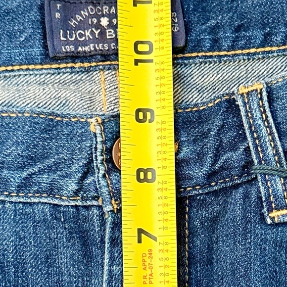NWT Lucky Brand Women’s Laguna Denim Medium Wash Mid Rise Cotton Short Size 28/6 - Picture 12 of 14